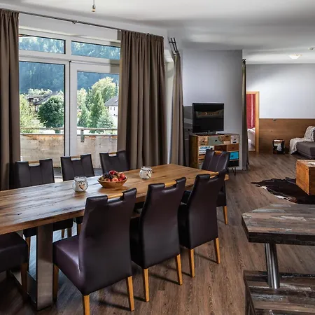Apparthaus & Chalets Hofer Zell am Ziller Exterior photo