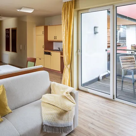 Apparthaus & Chalets Hofer Zell am Ziller Exterior photo